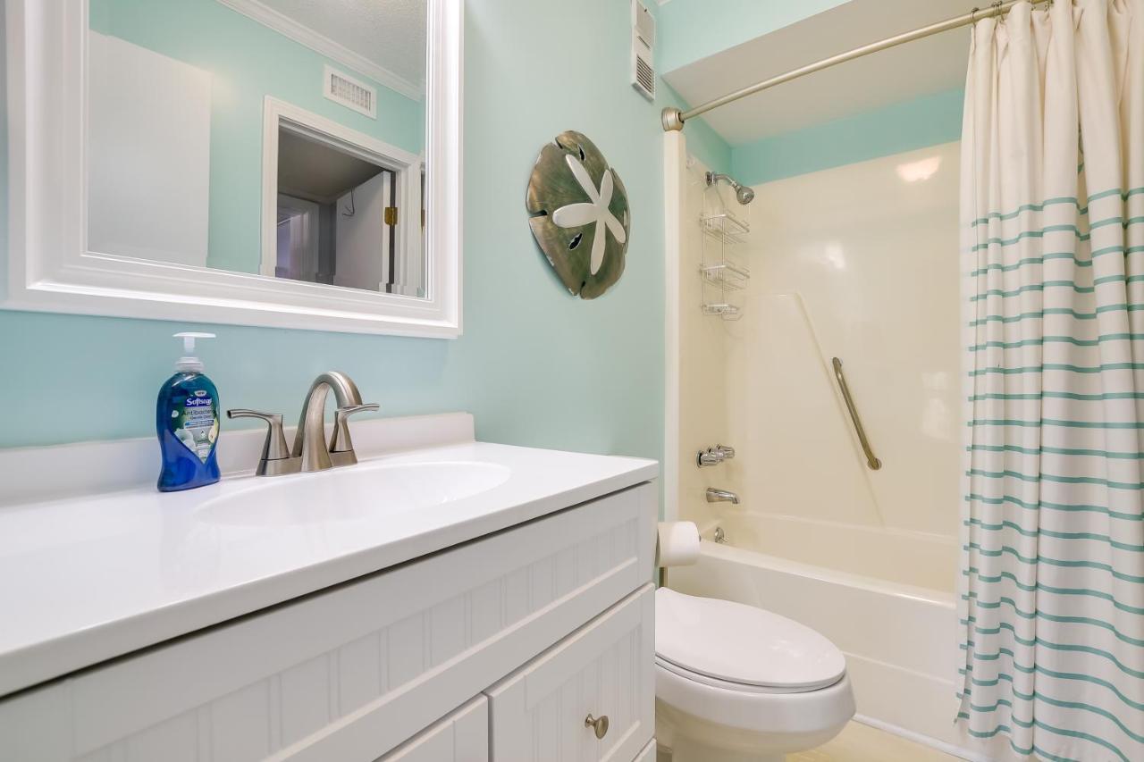 Sunny Condo - Private Ocean Isle Beach Access! 外观 照片
