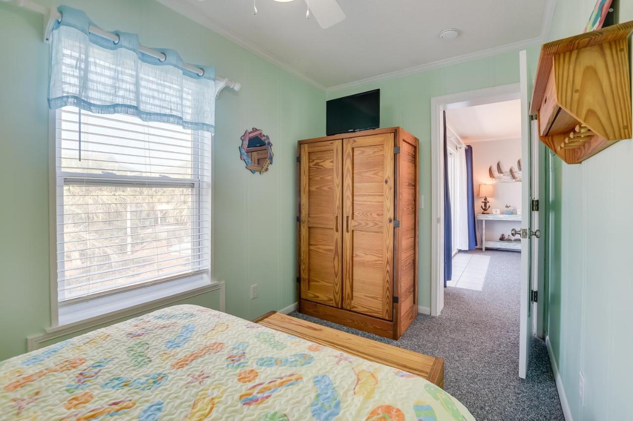 Sunny Condo - Private Ocean Isle Beach Access! 外观 照片
